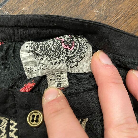 Ecote size Small Boho Bohemian Colorful Red and Black Festival Tank Top - Picture 4 of 7